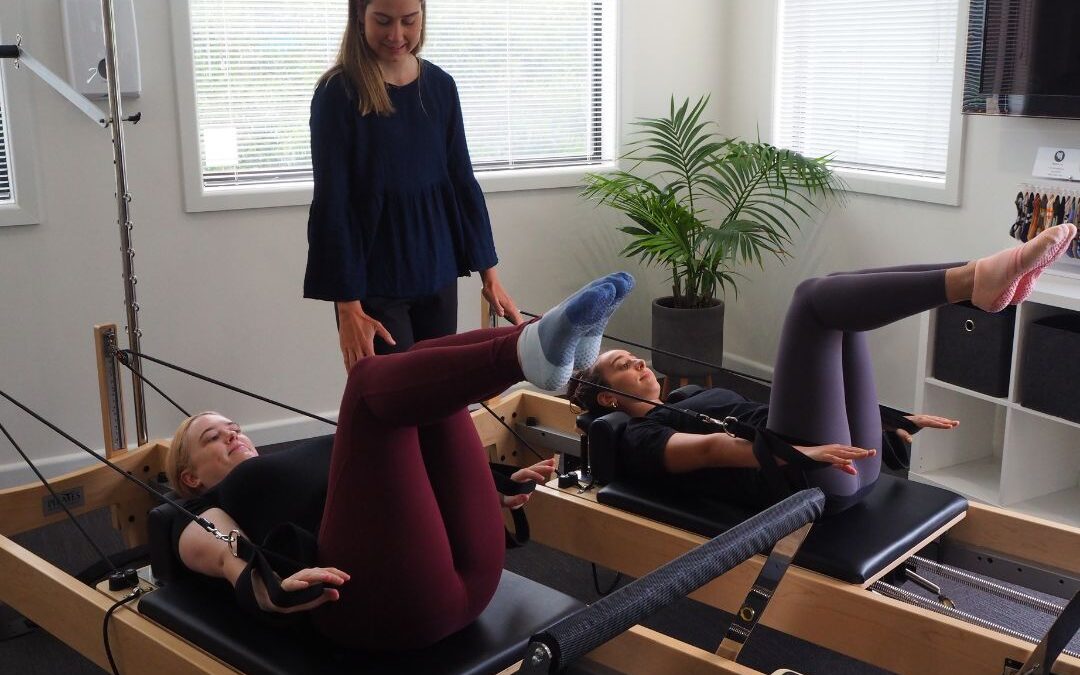 Clinical Pilates VS Reformer Pilates – What is better for me? 
